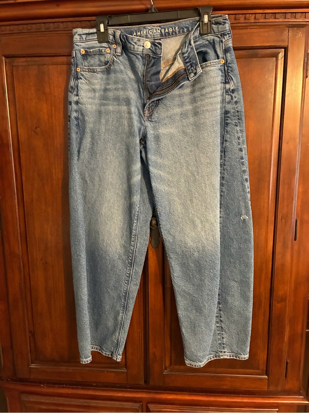 Barrel jeans